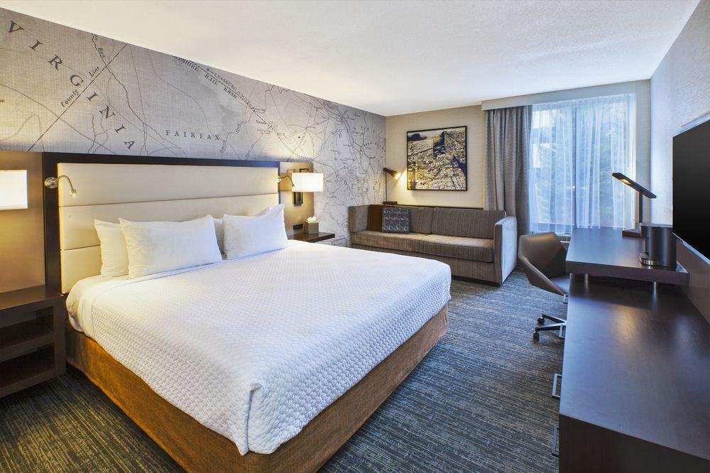 Doubletree By Hilton Mclean Tysons Tysons Corner Exterior foto
