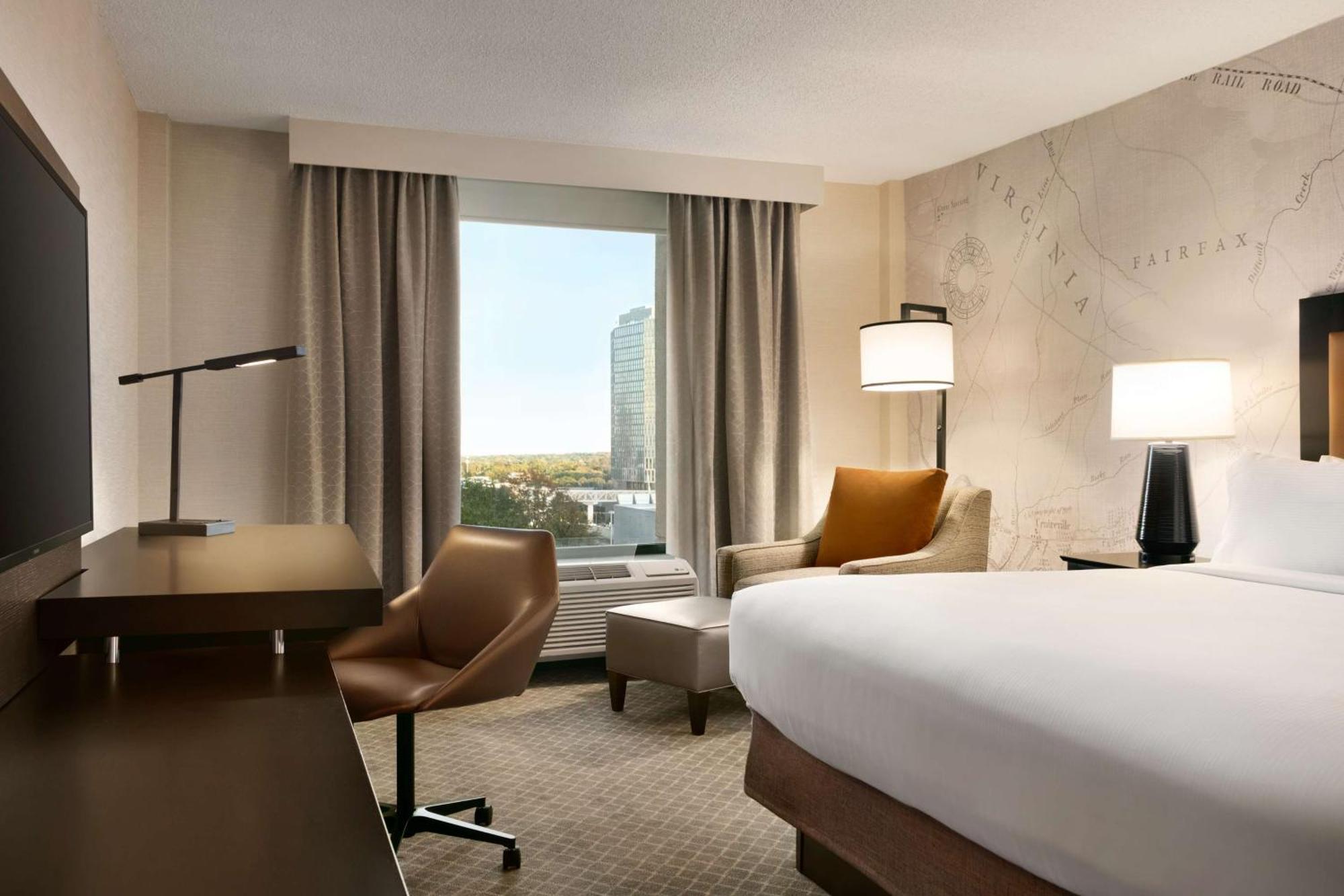 Doubletree By Hilton Mclean Tysons Tysons Corner Exterior foto