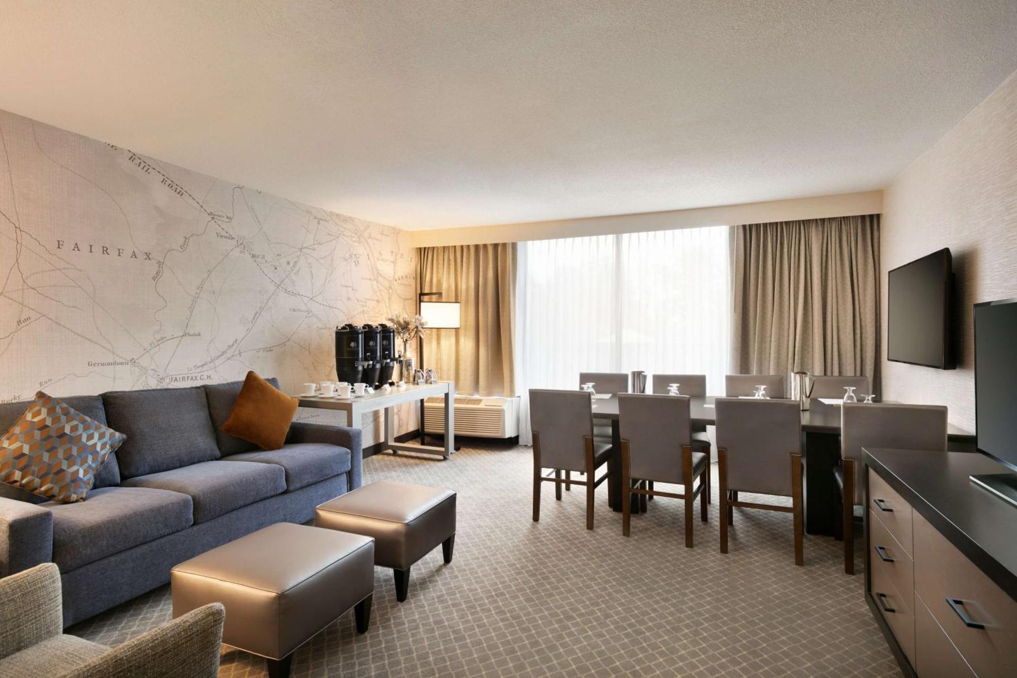 Doubletree By Hilton Mclean Tysons Tysons Corner Exterior foto