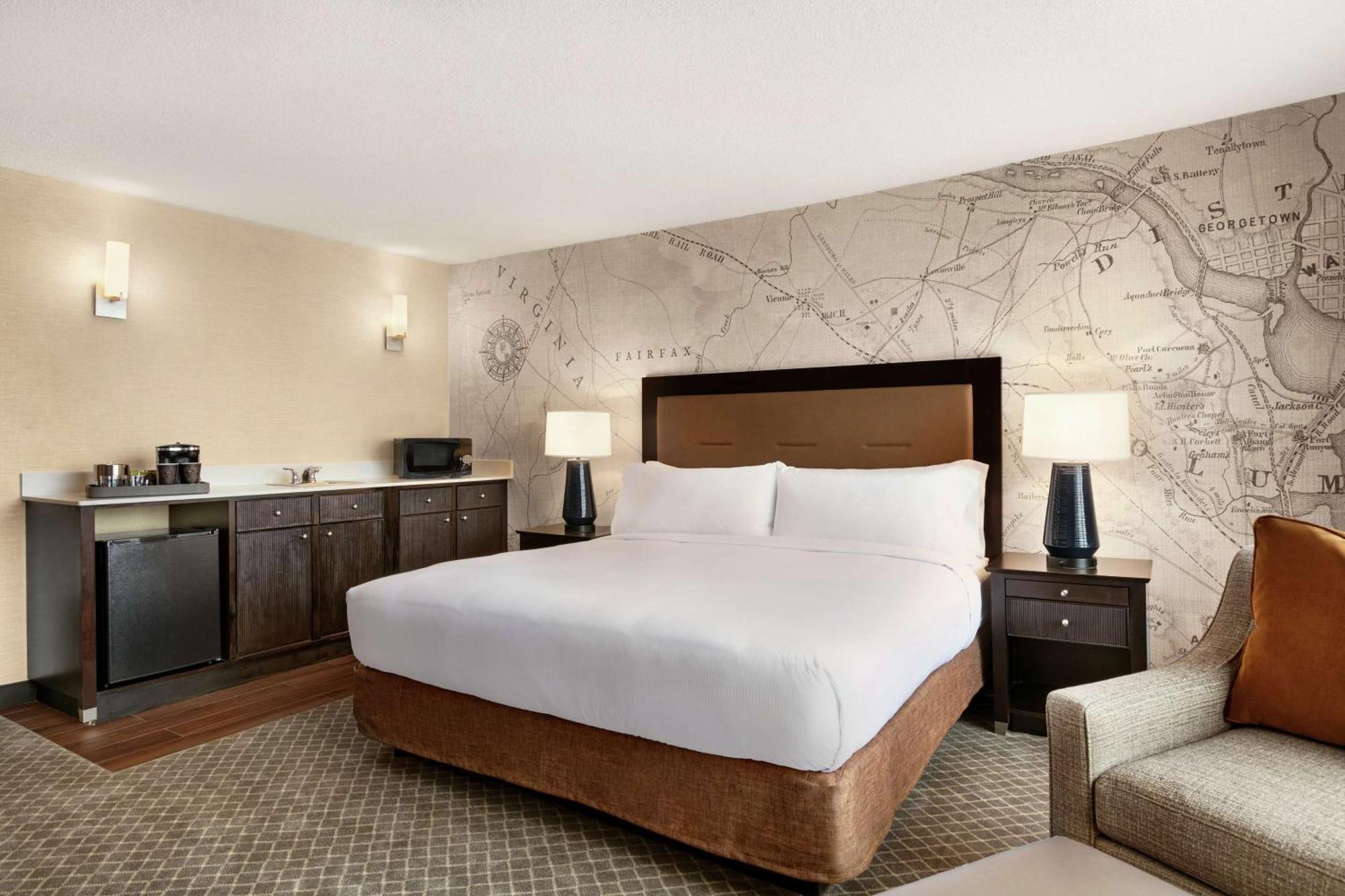 Doubletree By Hilton Mclean Tysons Tysons Corner Exterior foto