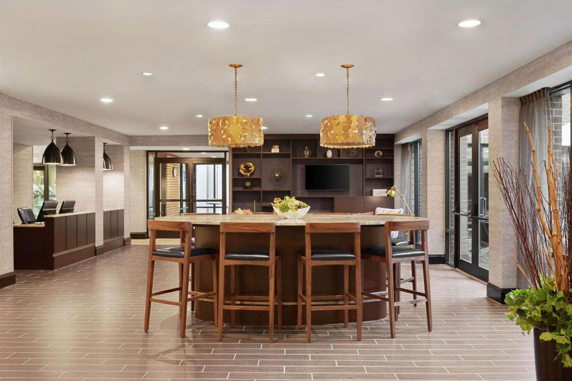 Doubletree By Hilton Mclean Tysons Tysons Corner Exterior foto
